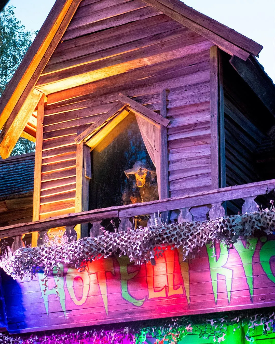 Kyöpelinvuoren hotelli
